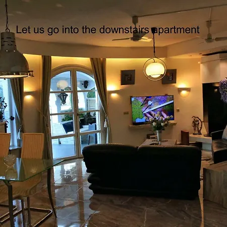 Paraiso Villa *
